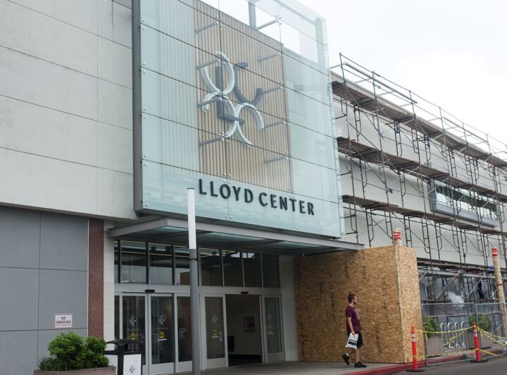 Lloyd Center Mall – How Long Will It Exist? What’s Still There For Kids?