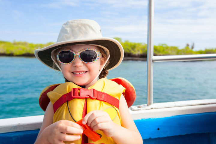 Make Sure Your Kids Have Fun In The Sun With These Safety Tips And Accessories