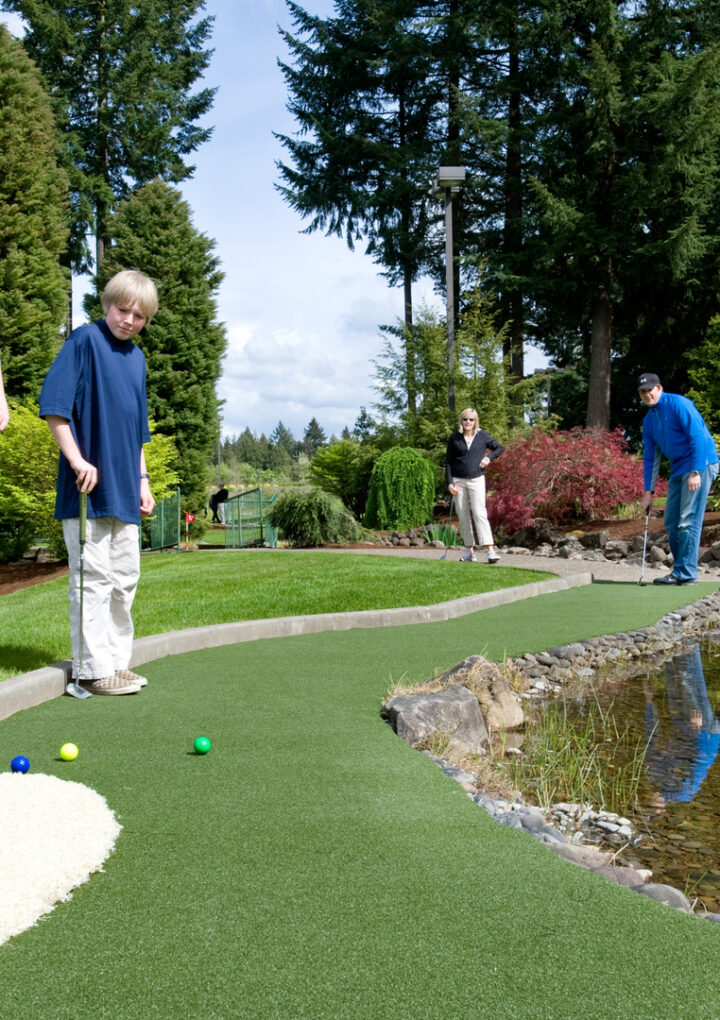 Top 10 Miniature Golf Locations In And Near Oregon