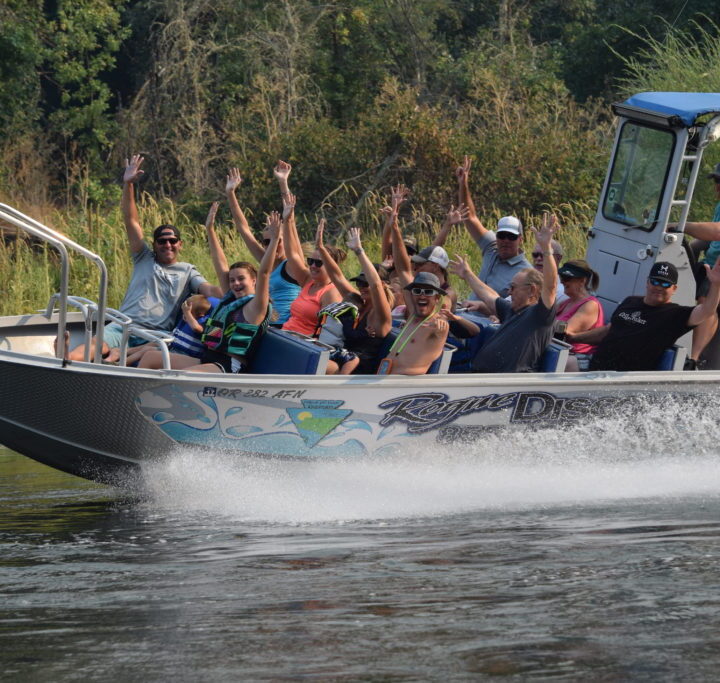 The Best Places To Go Boating And Jet Boating With Kids In Oregon