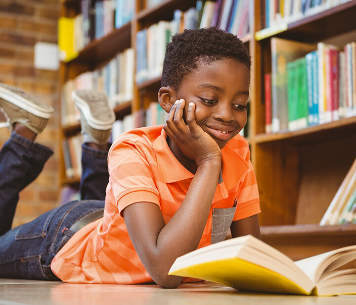 Summer Bookworms – Keeping Your Kids’ Heads In Books Until School Starts