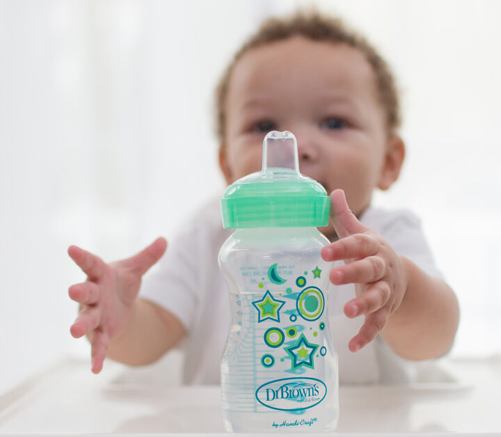 How To Wean Your Baby Off The Bottle And Binky