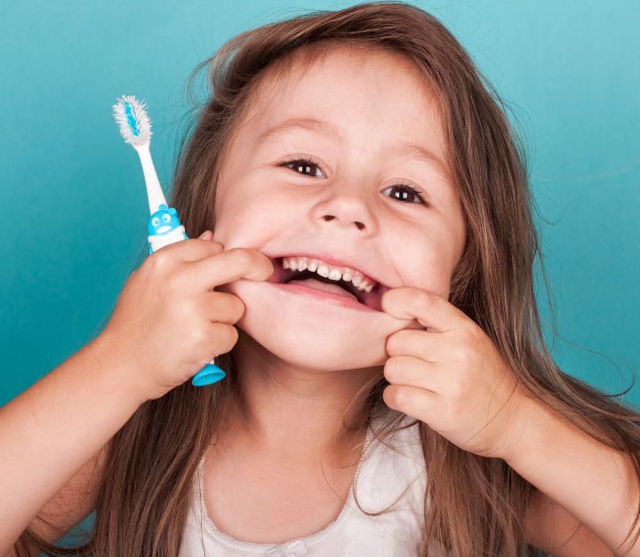 Tips For Looking After Your Kids’ Dental Health