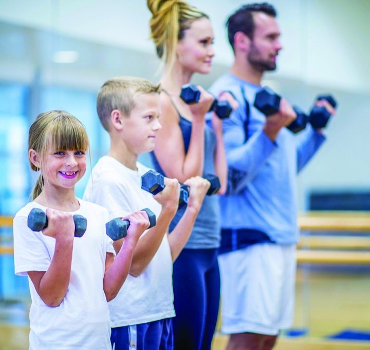 8 Ways To Stay Committed To Your Fitness Goals Despite Kids In The New Year