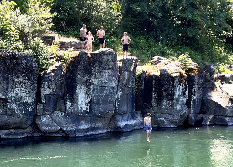 8 Best Natural Swimming Spots In And Around Portland – Oregon Kid