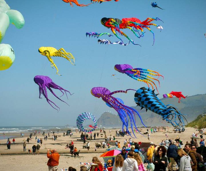 Family Fun On The Oregon Coast – Don’t Miss The 2025 Lincoln City Fall Kite Festival