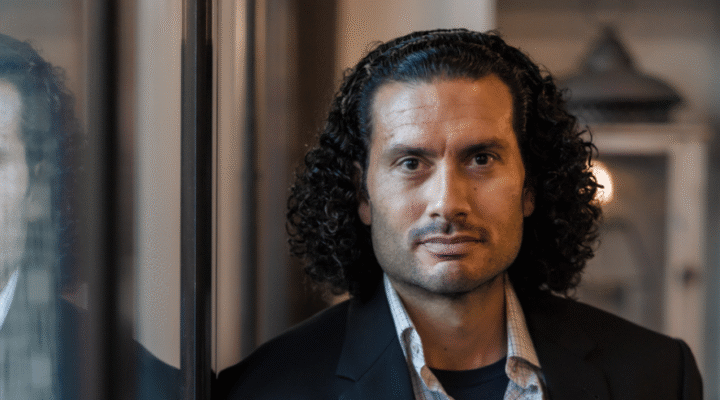 Secrets From A Real CIA Spy – What Parents Can Learn About Communication, Focus, And Self-Control