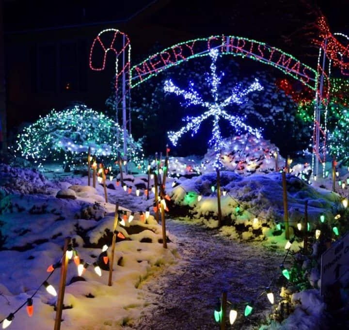 From Glühwein To Santa – Why Families Are Falling In Love With The Silverton Christmas Market