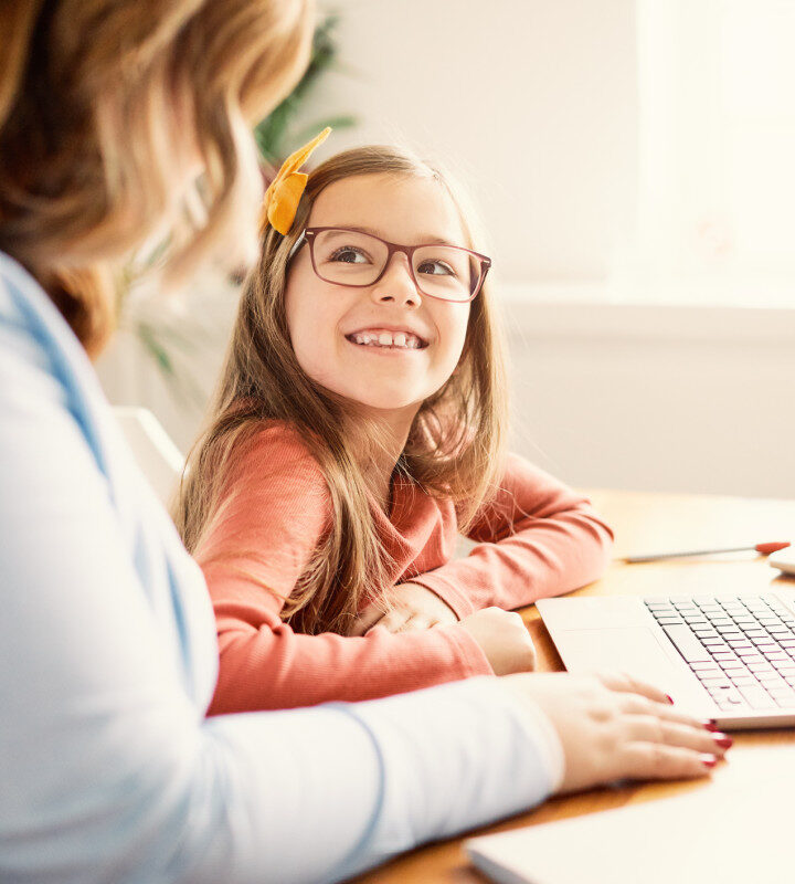 Screen Time At School Sparks Growing Debate In Beaverton