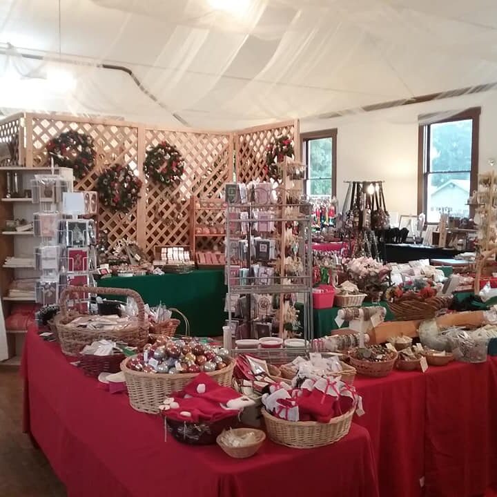Skip The Big-Box Stores! Discover This Hidden Gem For Handmade Gifts And Holiday Shopping In Canby